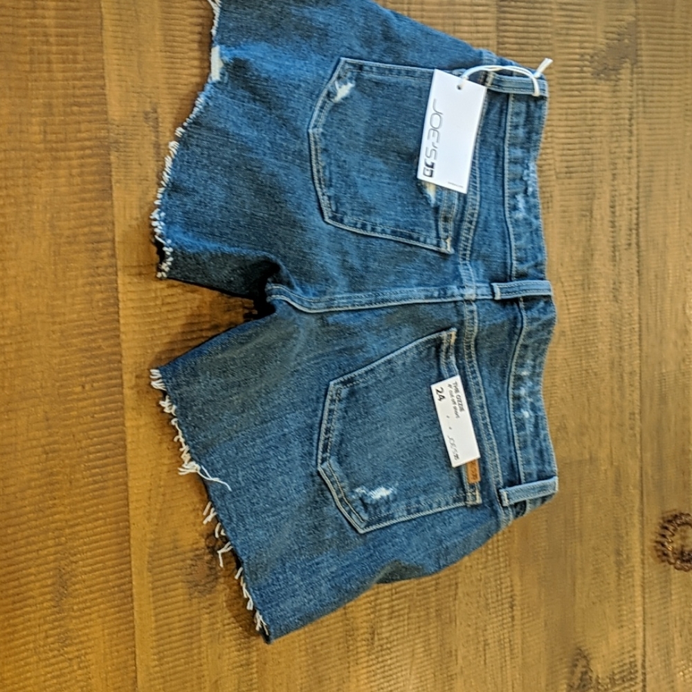 Joe's Jeans Sz 24 NWT distressed shorts